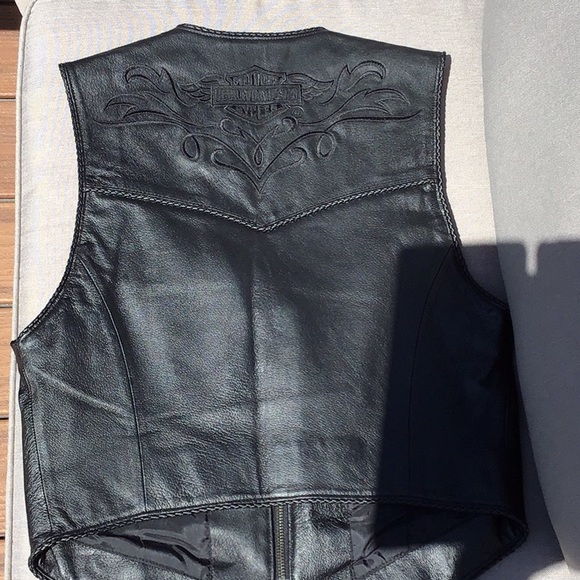 NWOT’s! Women’s Black Harley Davidson Vest Sz MW - Picture 8 of 8